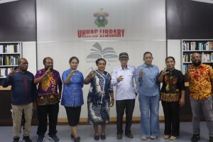 Tingkatkan Kompetensi Riset, Mahasiswa Doktor Ilmu Sosial dan Magister Kebijakan Publik Kunjungi Perpustakaan Unhas