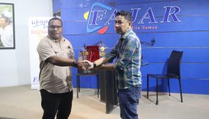 Kunjungan Akademik Mahasiswa Doktor Ilmu Sosial dan Magister Kebijakan Publik ke Harian Fajar Sulawesi Selatan